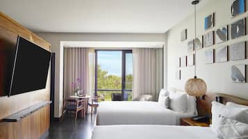 Tropical View Guestroom with 2 Queen Beds