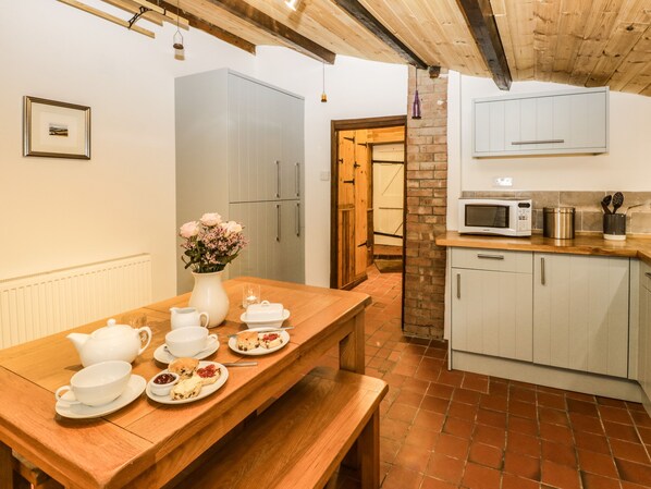Ferienhaus | Eigene Küche | Kochgeschirr/Geschirr/Besteck