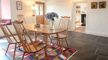 Cottage, Private Bathroom, Mountain View (Whitbeck) | Restaurant