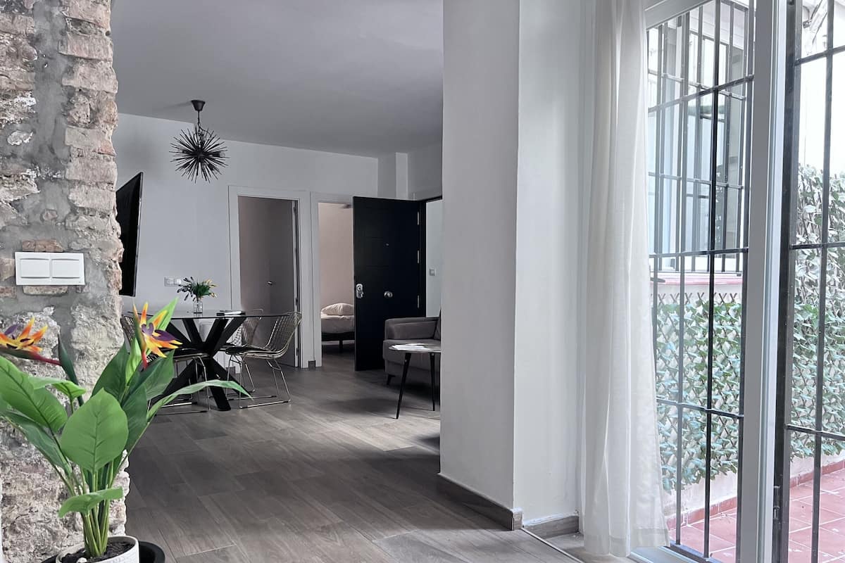 Standard Apartment, Private Bathroom | Bahagian dalam