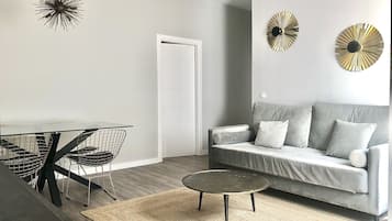 Superior-Apartment, eigenes Bad (2 ático ) | Lounge