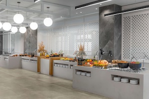 9 restaurants, lunch, dinner served; Asian cuisine