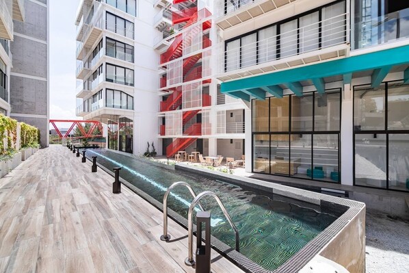 Outdoor pool, a heated pool - Exclusive Apartment in the best area of Guatemala City - Cayala (Ciudad de Guatemala)