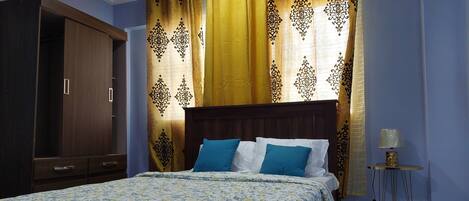 1 bedroom, desk, iron/ironing board, free WiFi