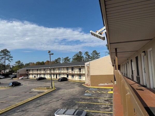 Exterior - Budgetel Inn and Suites Fort Gordon Augusta (Augusta)