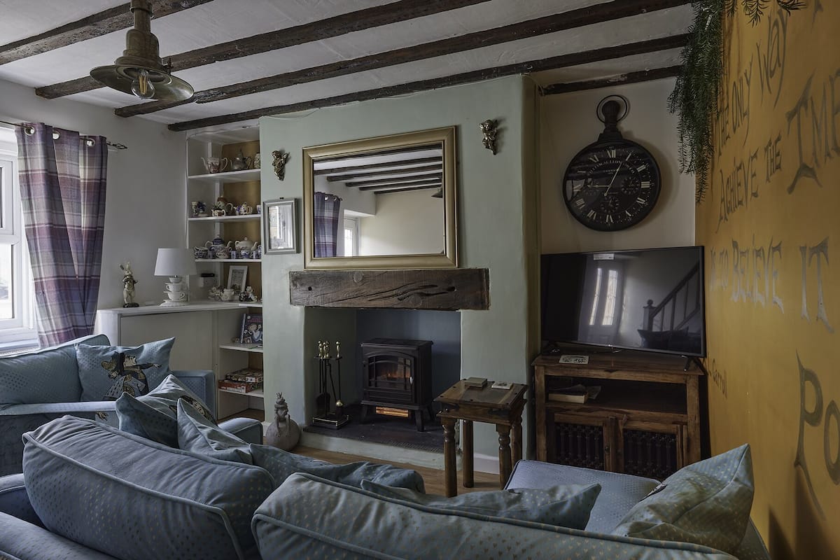 Cottage, phòng tắm riêng | Lounge