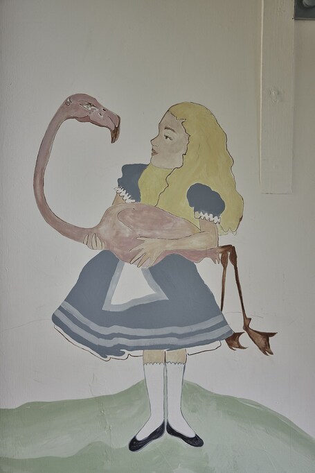 Violets Wonderland Cottage - Image 10