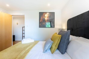 Apartment, Accessible, Ensuite (BroomPark) | 2 bedrooms - Broompark (Glasgow)