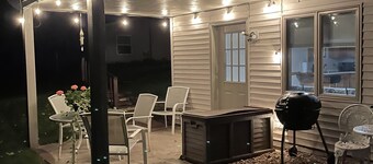 Lovely Two Bedroom Apartment Off Bike Trail