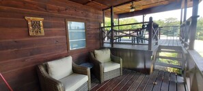 House (Kozy Cove Cabin - 1 Block to Lake/boa) | Living room - Kozy Cove Cabin - 1 Block to Lake Boat Launch - Covered Boat Parking - Lake Fun (Cape Fair)