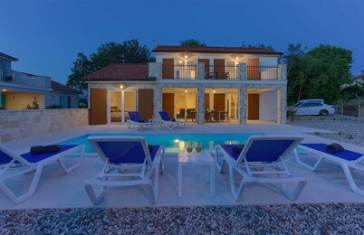 Rustic Villa Zala with heated swimming pool