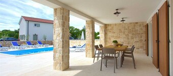Rustic Villa Zala with heated swimming pool