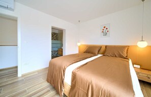 3 chambres, lit de bébé portatif, accès au Wi-Fi (inclus)