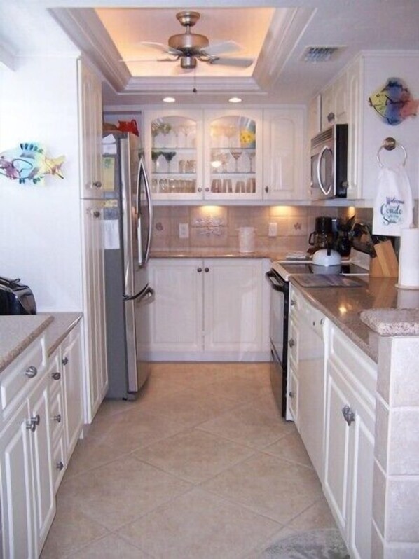 Fridge, microwave, oven, dishwasher