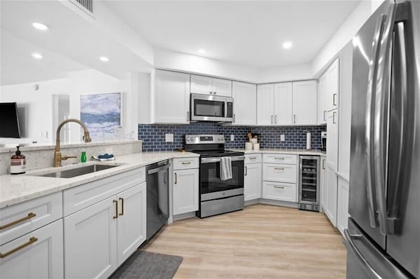 Fridge, microwave, oven, dishwasher