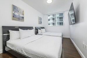 2 bedrooms, desk, iron/ironing board, free WiFi