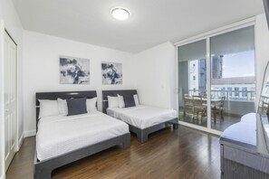 2 habitaciones, escritorio, tabla de planchar con plancha y wifi gratis