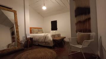 Habitación de cabaña 1 Cama | Cadar kapas Mesir, peralatan tempat tidur premium, gebar bulu kapas