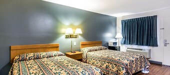 Econo Lodge near Richmond National Battlefield Park