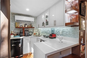 Fridge, microwave, coffee/tea maker, electric kettle