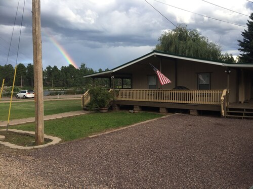 Beautiful Lake Views at this Dog Friendly home on Rainbow Lake