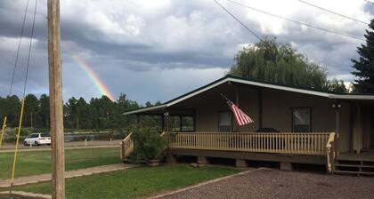 Beautiful Lake Views at this Dog Friendly home on Rainbow Lake