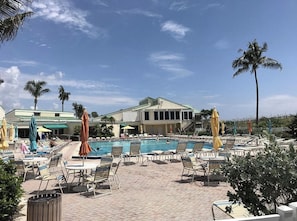 Piscine extérieure, piscine chauffée