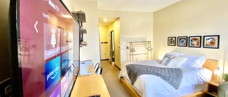 1 bedroom, iron/ironing board, WiFi, bed sheets