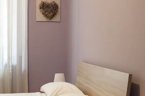 1 Schlafzimmer, Bügeleisen/Bügelbrett, Bettwäsche