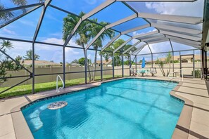 House (1322 SW 33rd St) | Exterior - 1322 SW 33rd St (Cape Coral)