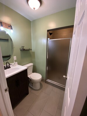 Shower, hair dryer, towels, soap - Nestled around 18 acres. Close to trails and a lake.  (Otsego)