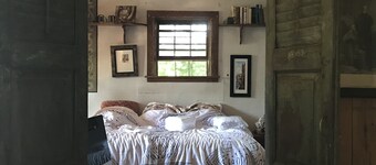 ROMANTIC SPIRITUAL FAIRYTALE EUROPEAN TYPE COWBOY/INDIAN CASTLE