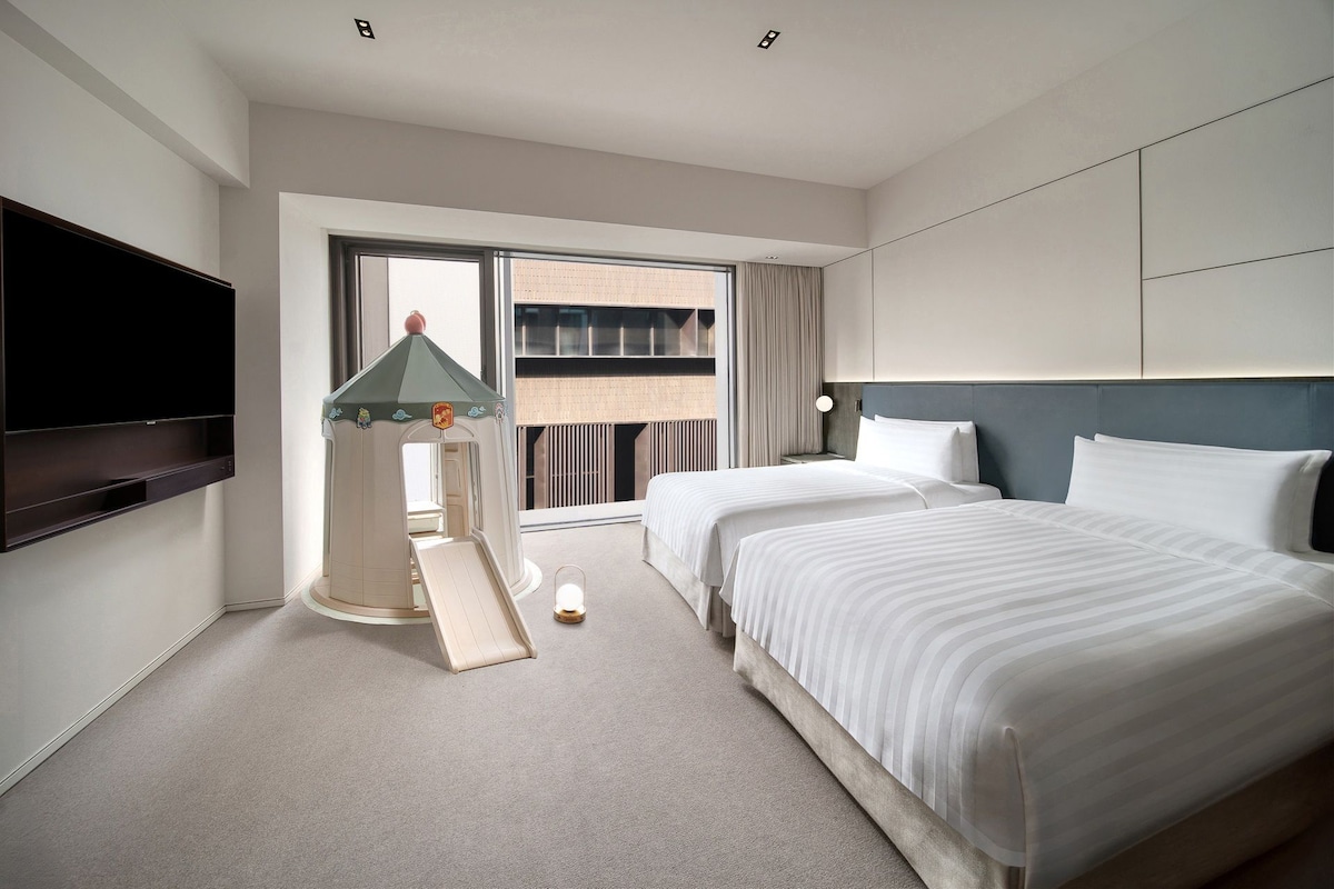Literie hypoallergénique, couette en duvet d'oie, minibar