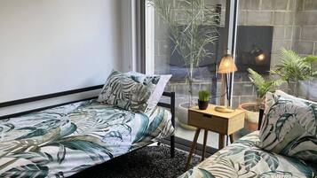 2 bedrooms, free WiFi, bed sheets