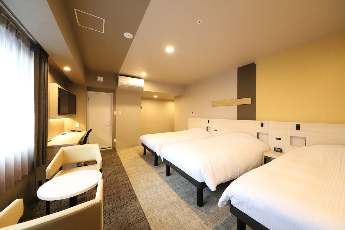 1 bedroom, desk, laptop workspace, free wifi