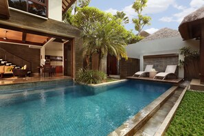 Indoor pool - 2 BRV-Duplex Villas in Seminyak,Bali (Bali)