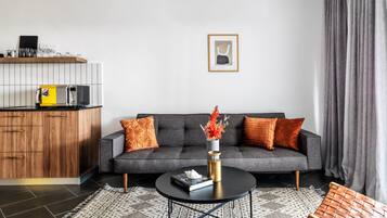 Luxury Suite | 1 bedroom, Egyptian cotton sheets, premium bedding, down duvets