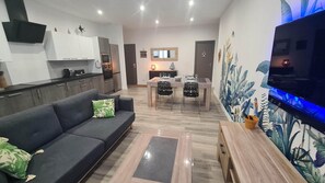 Smart TV - Harbour view-apartment 55m2 with all comforts-restaurants 5 mn away (Port-Vendres)