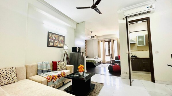1 bedroom, desk, iron/ironing board, free WiFi