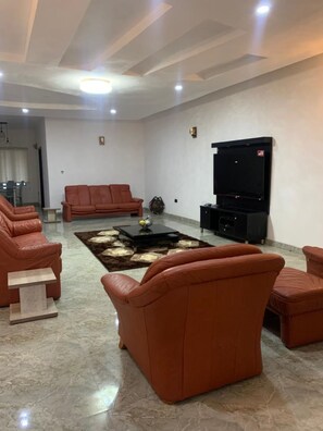 Grand Apartment | Living room - Merol's Place (Lekki)