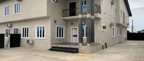 Façade de l’hébergement