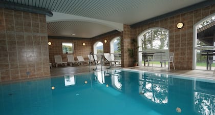 Holiday apartment Staffelberg with sauna and swimming pool