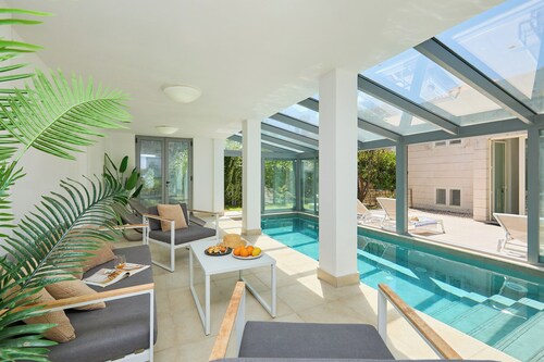 Hedera Estate, Villa Hedera III