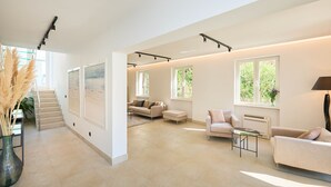 빌라 (5 Bedrooms) | 거실
