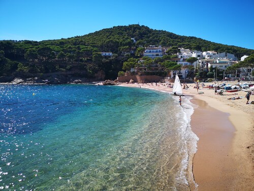 AMAZING VILLA with, chimney, heating, private swimming pool & great views.