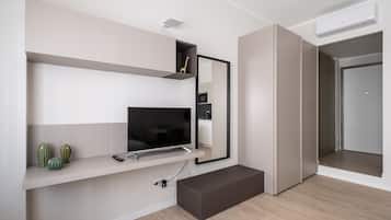 Studio | Living area
