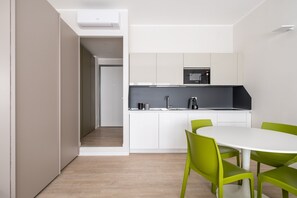 Studio | Private kitchenette