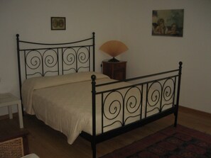 2 Schlafzimmer, kostenloses WLAN, Bettwäsche