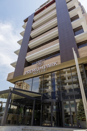 Front of property - Premium Park Hotel (Baku)