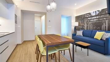 Suite, 1 Bedroom (Exterior)